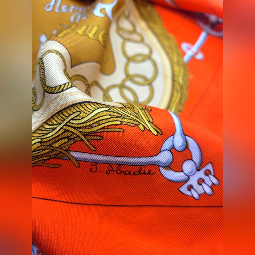 HERMES Vintage Carre 90 Cliquetis Red Scarf - Picture 3 of 5